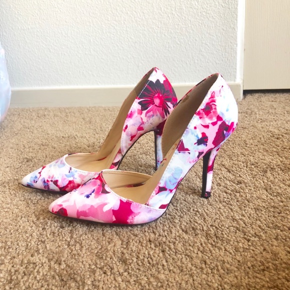 Shoes - Gorgeous Floral Heels